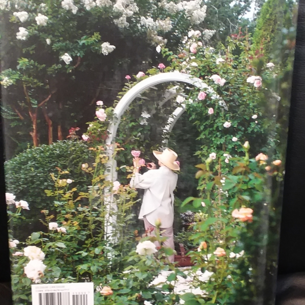 Garden Inspirations Home Decor Book - Picture 2 of 2